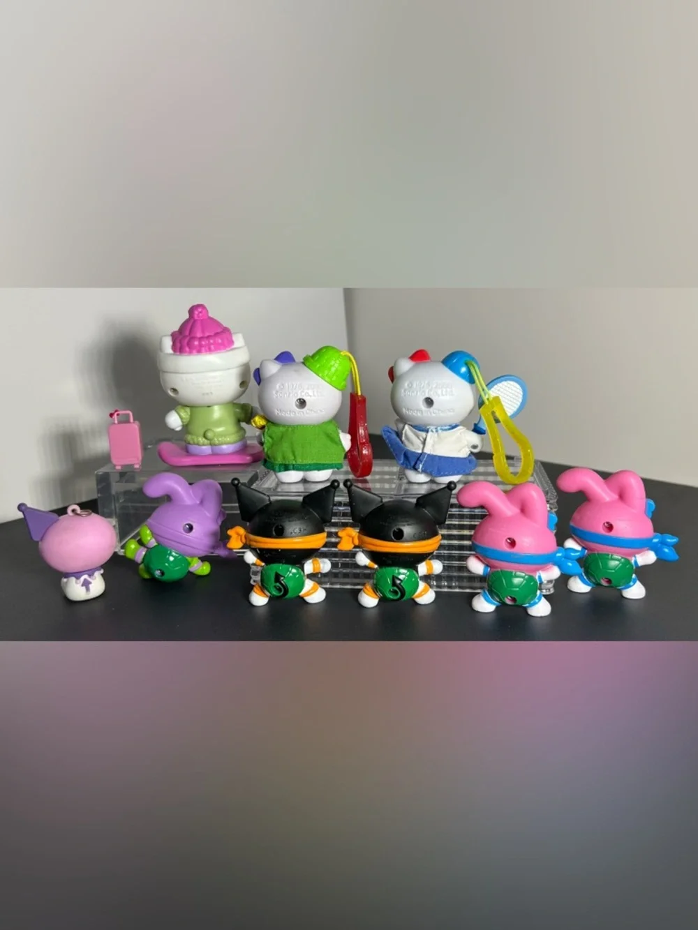 Hello Kitty Figurines - Picture 5 of 6